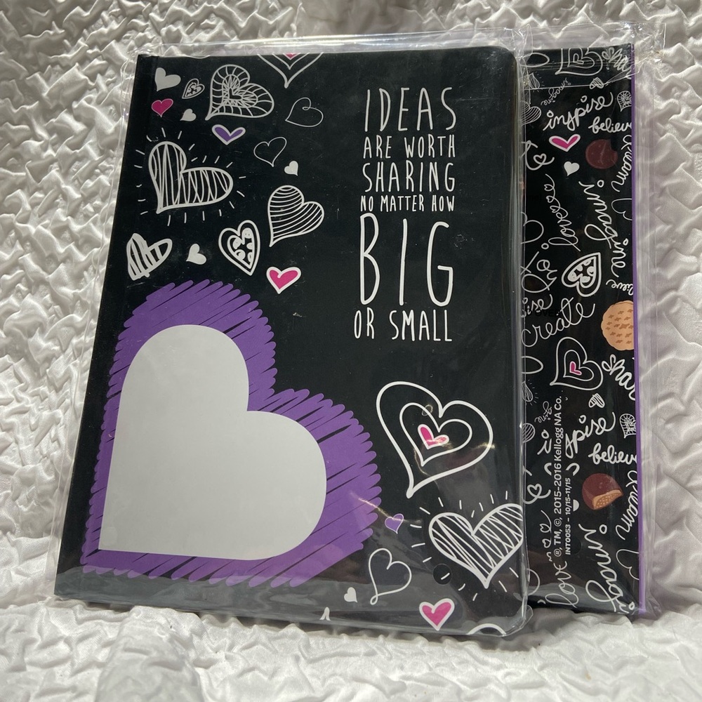 Girl Scout 2016 Brownie Prize Journals NWT (2) journals - Picture 2 of 4
